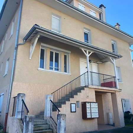 Appartement T2 Rdc Tout Confort Parking Exterieur Prive, Proche Centre Ville * Thonon-les-Bains